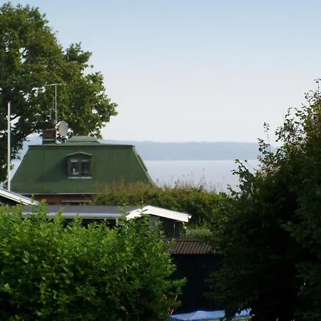 Three-bedroom Holiday In Borkop 2 *